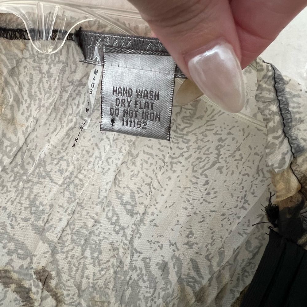 Pierre Cardin Button Down - Picture 5 of 6